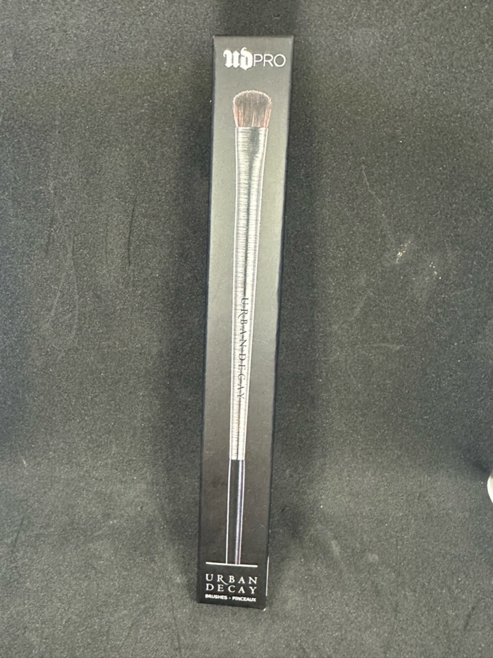 🆕 Urban Decay Pro moondust E210 Eyeshadow Brush ✨new sealed in box✨